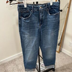 Good American Weekender Cuff Jeans